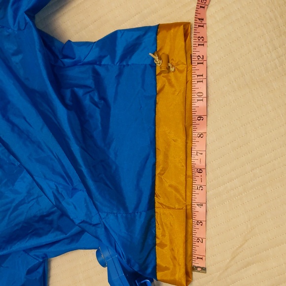 Inflatable Superman Costume - Picture 8 of 11